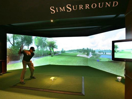 中体绿盟高博会美国3D立体室内高尔夫模拟器首发仪式